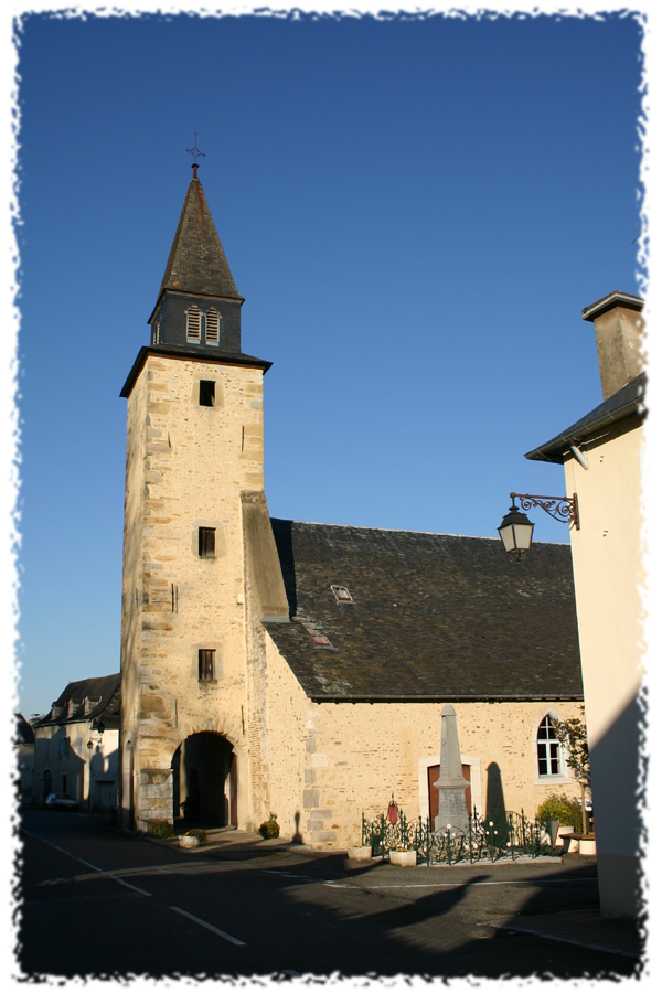 photo de l'église Notre-Dame de Cardesse - département des yrénées-Atlantiques